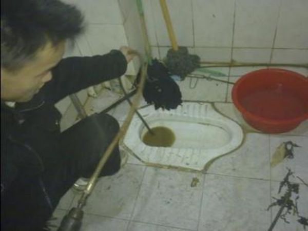 南通吕四管道疏通（南通的吕四在什么地方）